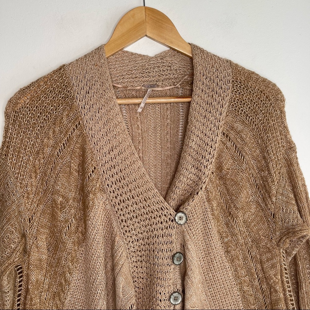 Free People Tan Loose Cable Knit Shawl Collar Cardigan Size XS - Picture 4 of 8